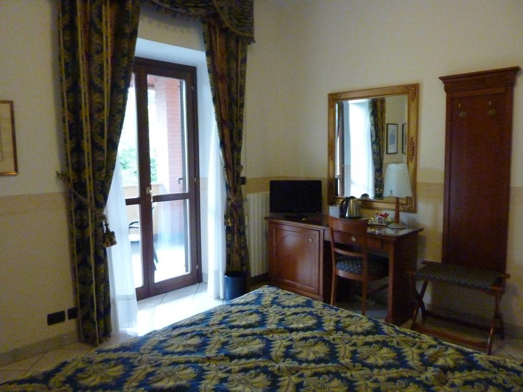 Hotel Belvedere Torino Oda fotoğraf